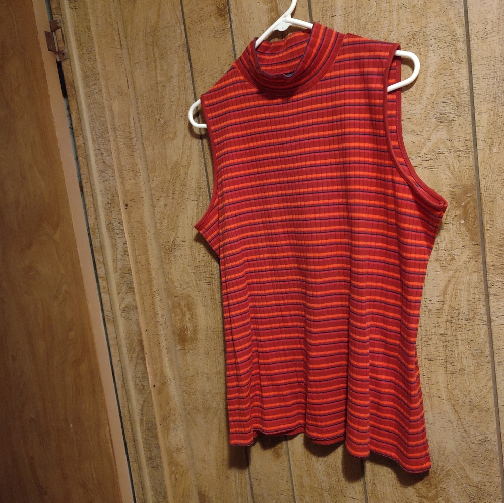 MOUNTAIN LAKE II CASUAL WOMEN'S MOCK NECK PULLOVER. SIZE 2XL.